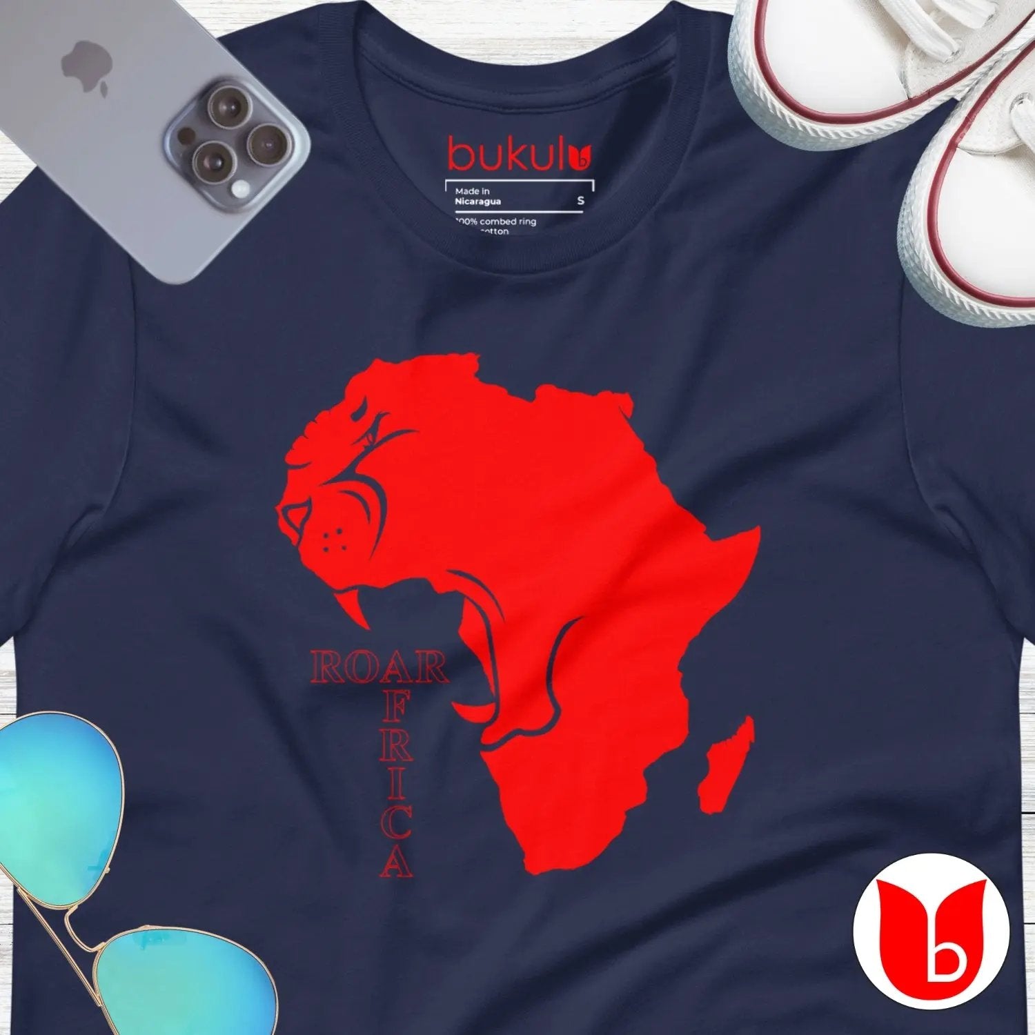 Africa's Roaring Lion Map T-Shirt Navy